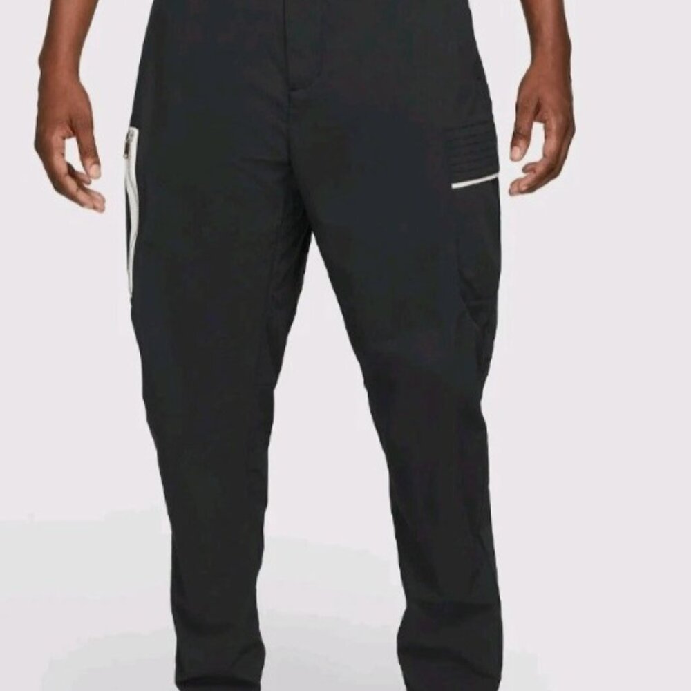 Nike Sportswear Style Essentials Utility Pants Black Mens Size 40 DM6681-250